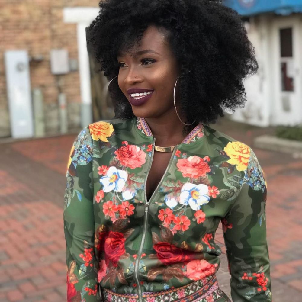 Meet your Posher, Akosua